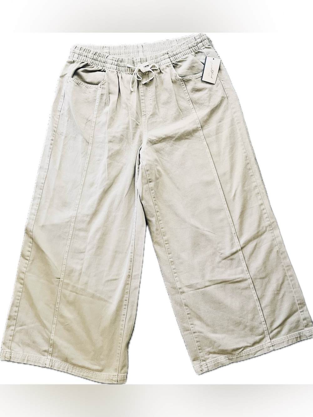 [NWT]  UNIVERSAL THREAD High-Rise Drawstring Pull-on Pants